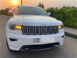 جیپ گراند شیرۆکی